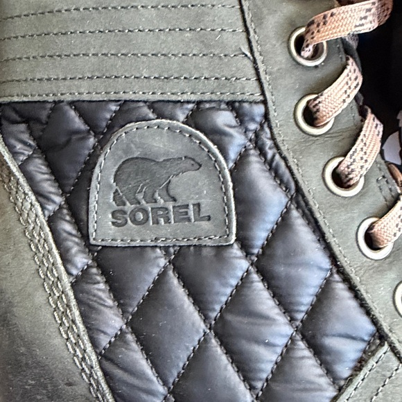 SOREL 🆕 NWT Lexie Dark Slate Heeled Gray Quilted Lace-Up Winter Boots Size 10 - Picture 2 of 8